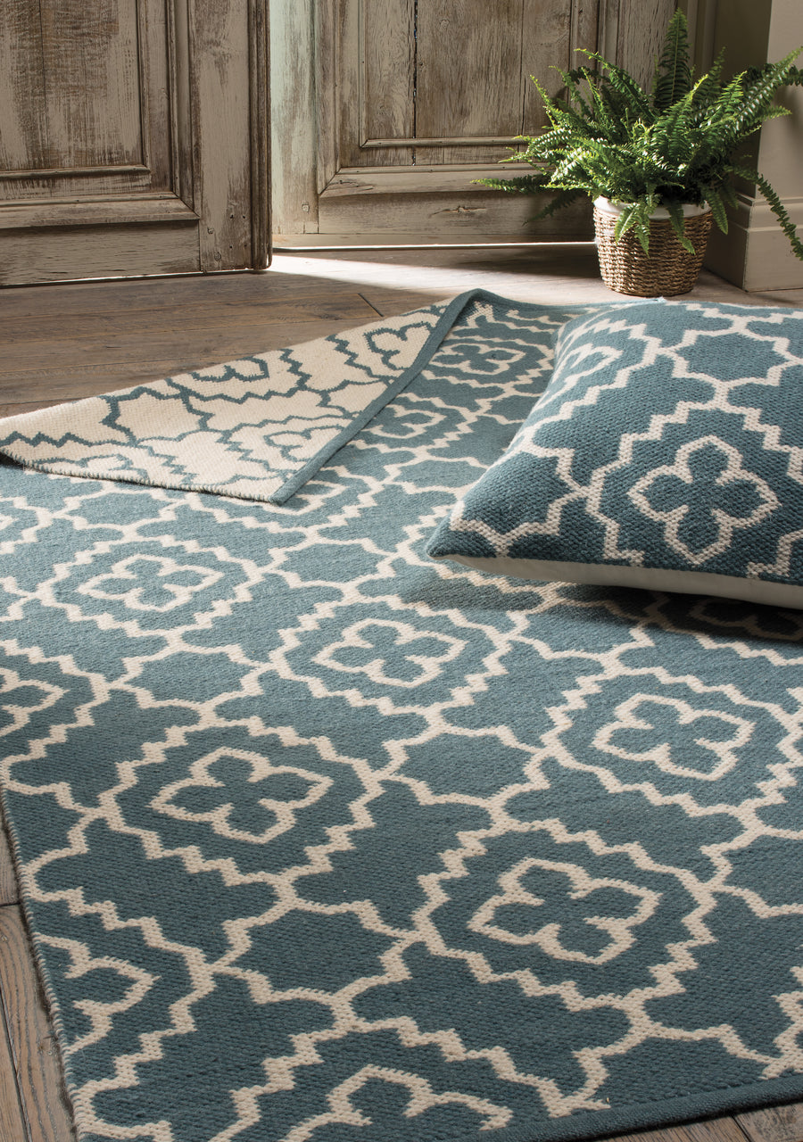 Sky-Clover Blue Cushion